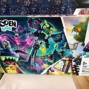 LEGO Hidden Side Haunted Fairground Building Kit